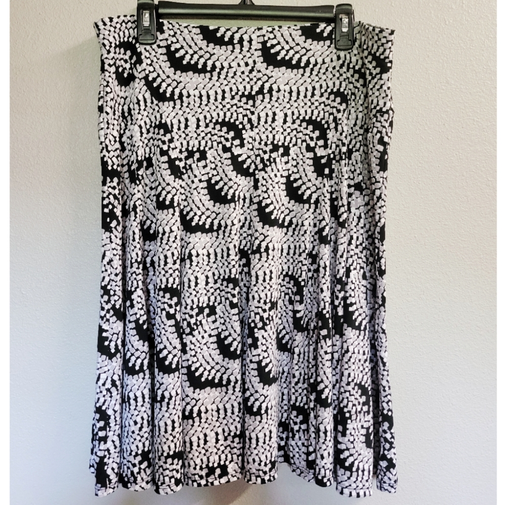 East 5th Full Midi Skirt